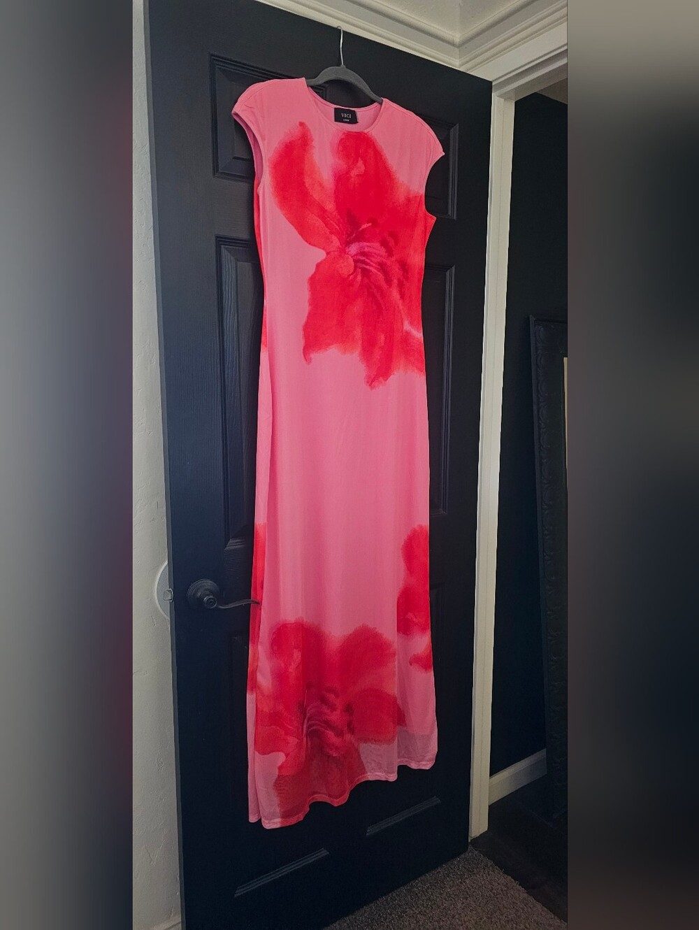 SOLD OUT ON VICI SITE. Vici Pink And Hot Pink Mesh Floral Cap-Sleeve Maxi Dress